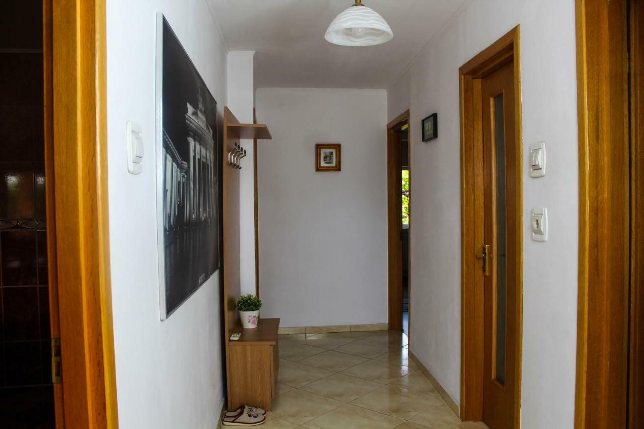 Collosal With Garden Apartment Bucharest